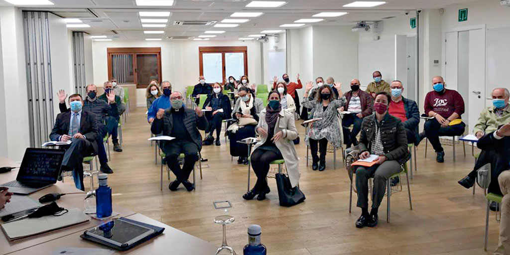 «Hacia un renovado pentecostés»