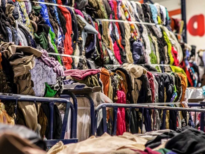 Un estudio advierte de las bajas tasas de reciclaje textil en España