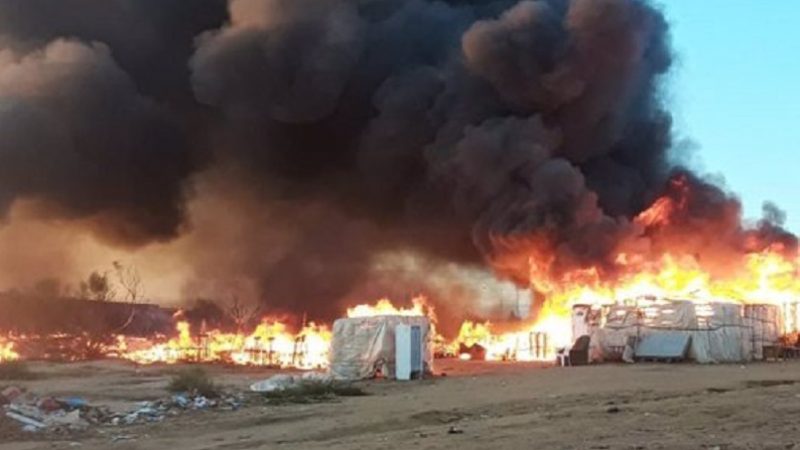 Denuncian la dejación de funciones de las Administraciones tras el último incendio en un asentamiento de Lepe