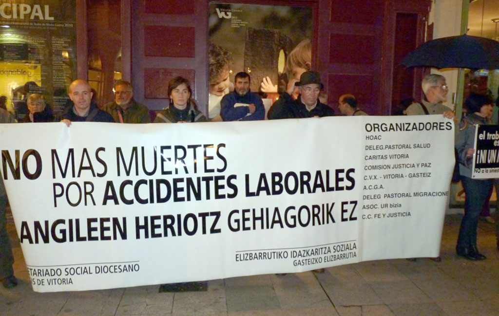 Solidaridad con las muertes en el trabajo en Vitoria