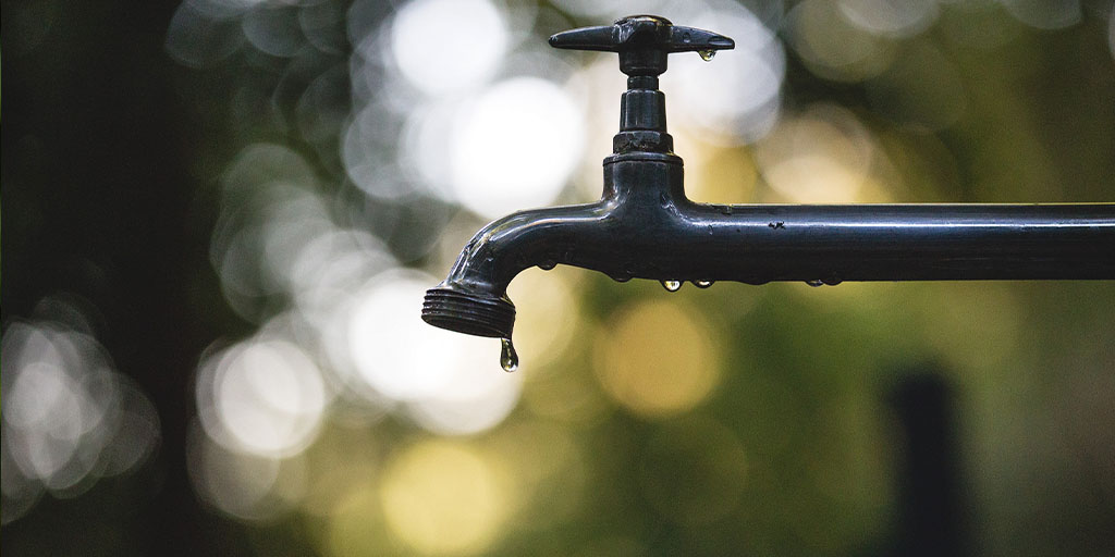 Agua va (pero no viene)