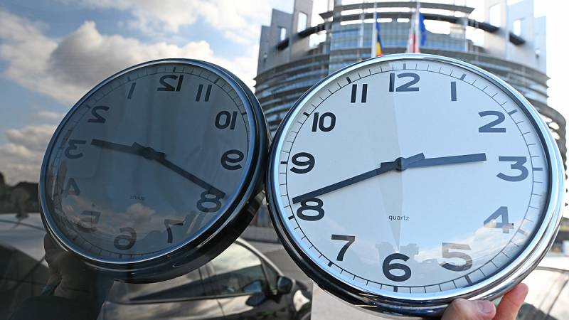 200 organizaciones internacionales reclaman el fin del cambio de hora en Europa