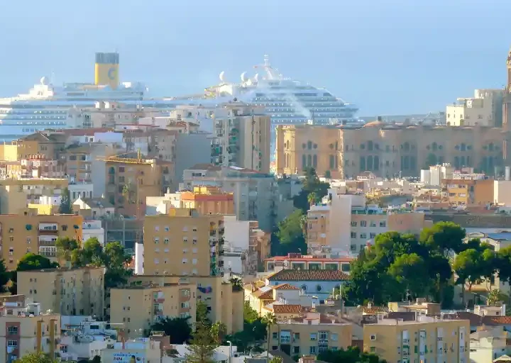 Trabajadores cristianos de Málaga apoyan la movilización por una ciudad “para vivir, no para sobrevivir”