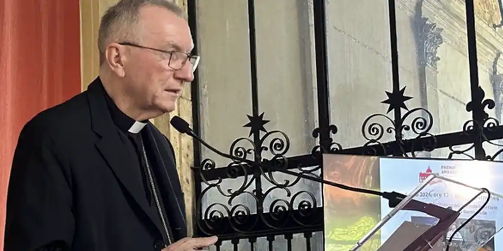 El Vaticano llama a defender la democracia y cuestiona el sentido de “guerra justa”