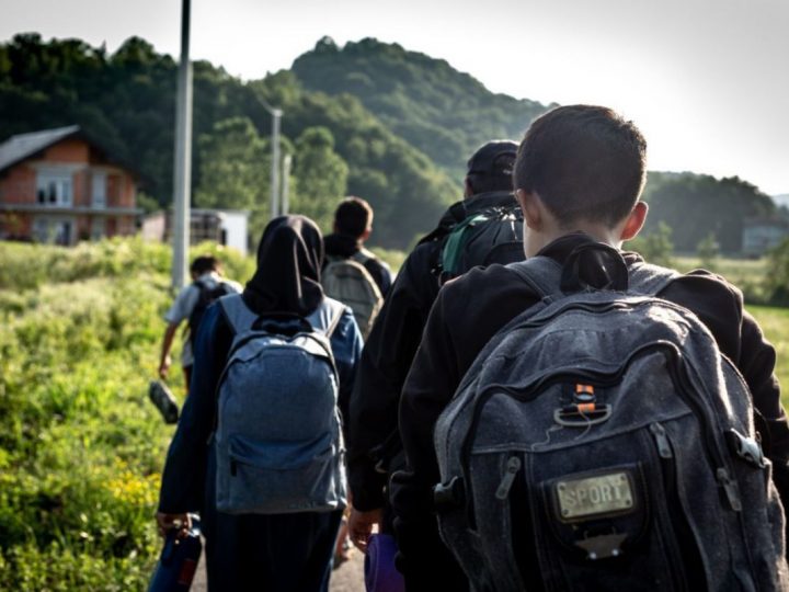 La Caravana Abriendo Fronteras recorre la ruta migratoria balcánica para denunciar el nuevo Pacto Europeo de Migración y Asilo