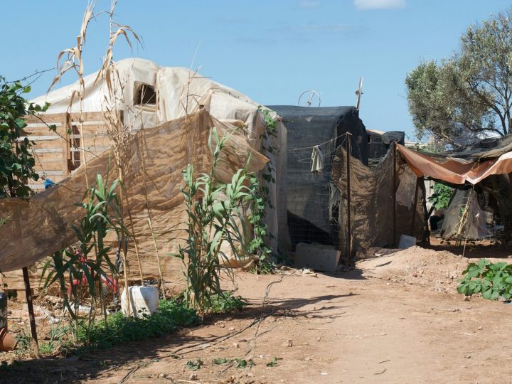 La sombra del duelo migratorio: el sufrimiento invisible de los asentamientos en la periferia