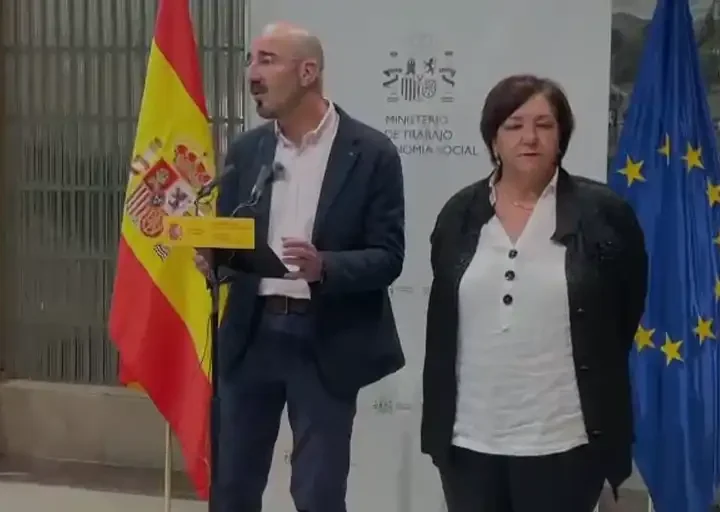Trabajo presenta su plan de apoyo a las pequeñas empresas, sin lograr avances hacia la reducción de jornada
