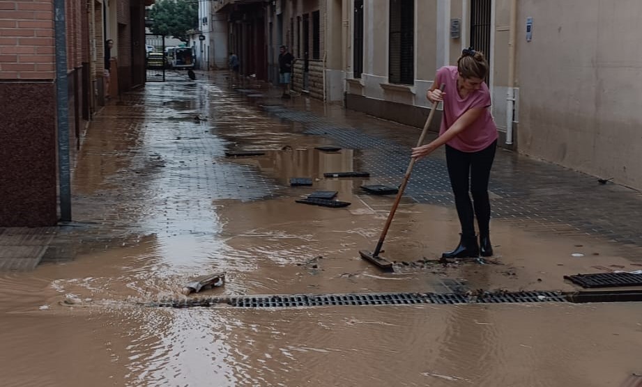 La peor “gota fría” se cobra decenas de vidas y “atrapa” a miles de trabajadores que no han podido volver a sus casas