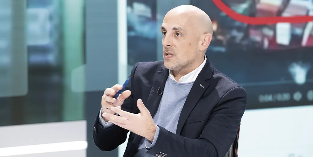 Borja Díaz-Merry, de VerificaRTVE: «La desinformación siempre tiene consecuencias»