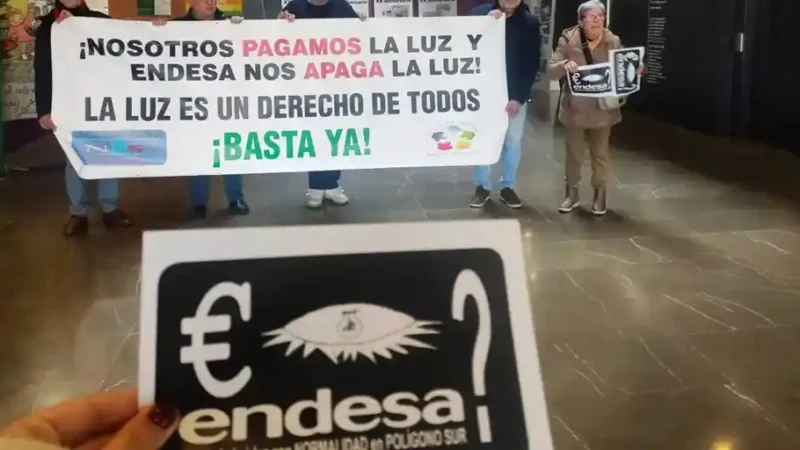 El Polígono Sur de Sevilla pone el “intermitente” para pedir un cambio de sentido