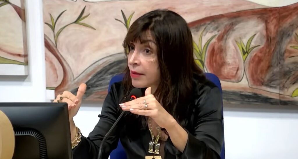 “Tocando la carne sufriente del pueblo: construir puentes desde el magisterio pontificio”