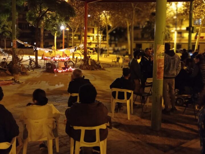 Miles de personas se reúnen en Valencia para recordar a las víctimas de la DANA