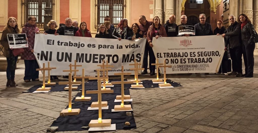 Trabajadores cristianos de Sevilla recuerdan a los 18 trabajadores muertos y piden acabar con la siniestralidad laboral