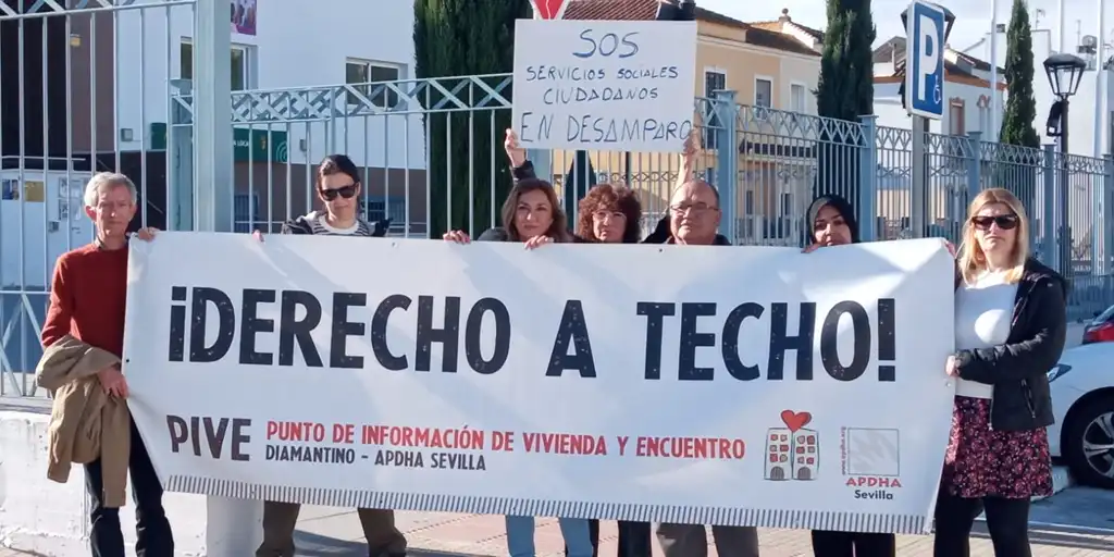 Concentración en Santiponce para reclamar suministros básicos a familias trabajadoras con menores