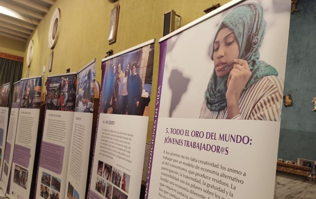 La muestra “Rostros y retos del mundo del trabajo” llega a Madrid