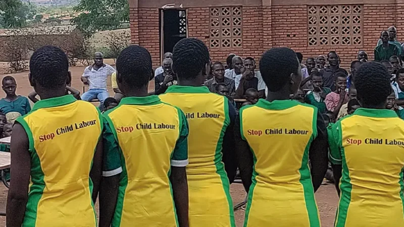 Malawi: Zona libre de trabajo infantil | Brasil: Rescate de trabajadores chinos | Tratado sobre empresas y DDHH