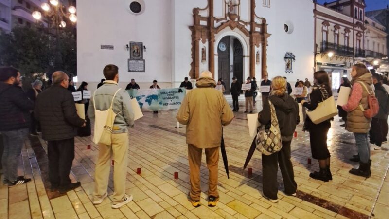 El Círculo de Silencio de Huelva denuncia la tragedia migratoria en la frontera sur