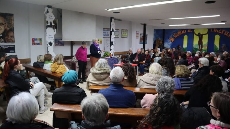 La Escuela de Teología Feminista Popular Ester Velasco celebra su cuarta edición en Entrevías