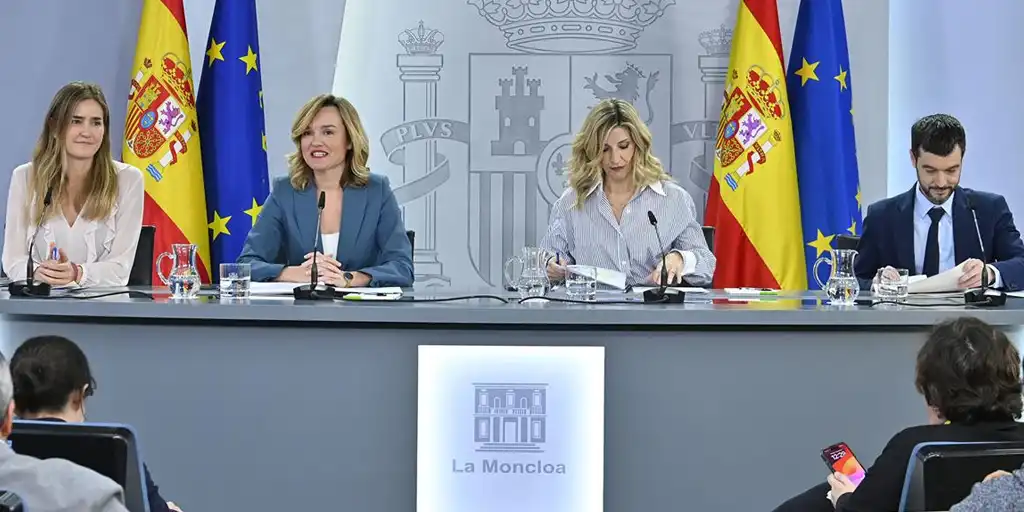 La coalición de Gobierno choca por la tributación del IRPF del salario mínimo