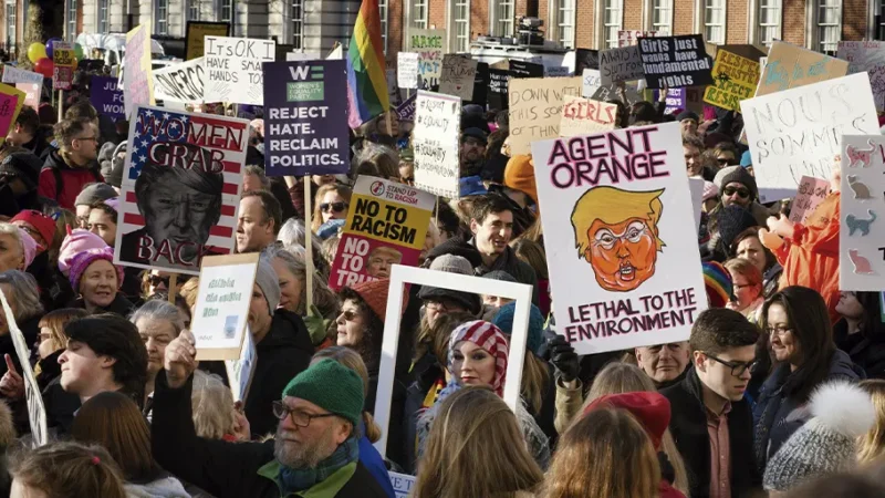 Trump ataca a España, que aprenda de Napoleón