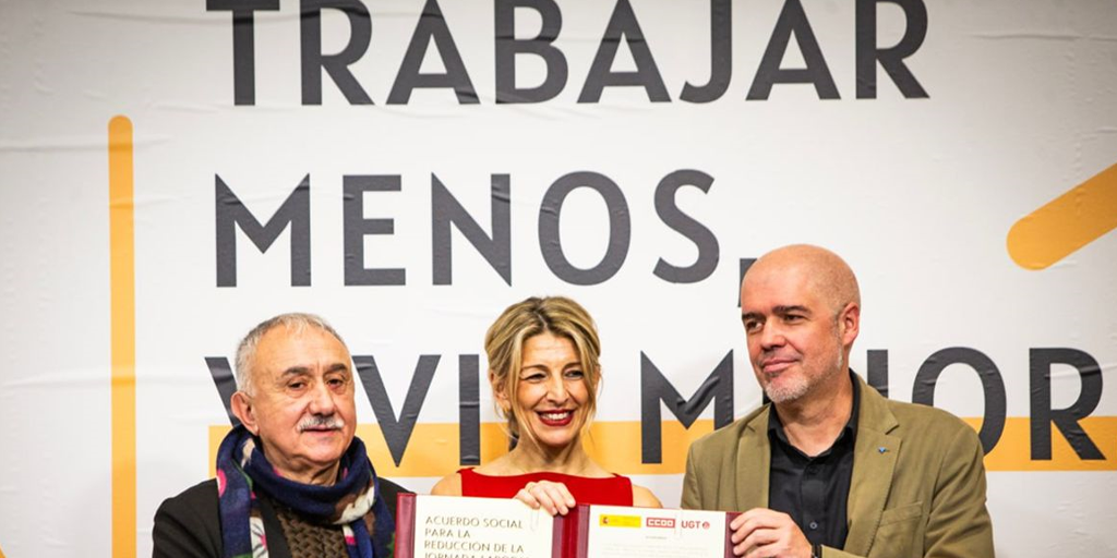 Los sindicatos se manifiestan por la reducción de la jornada recordando la huelga de La Canadiense