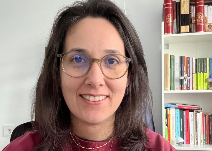 Jennifer Gómez, teóloga experta en migraciones: “La hospitalidad es defensa de la dignidad de todas las personas”