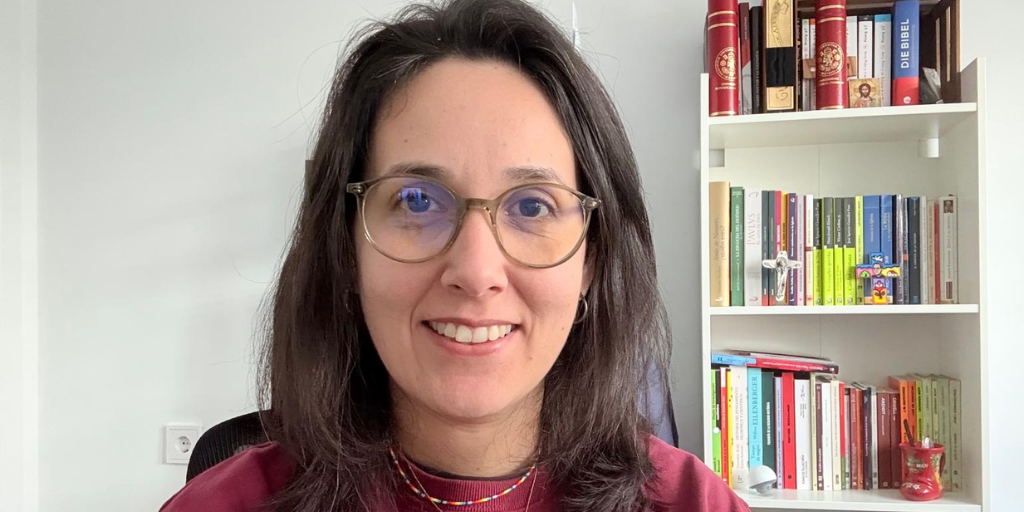 Jennifer Gómez, teóloga experta en migraciones: “La hospitalidad es defensa de la dignidad de todas las personas”