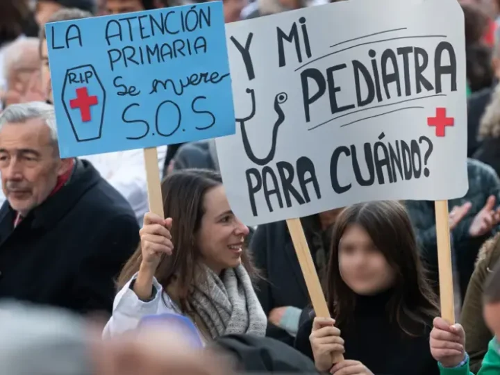 Los recortes con rostro infantil