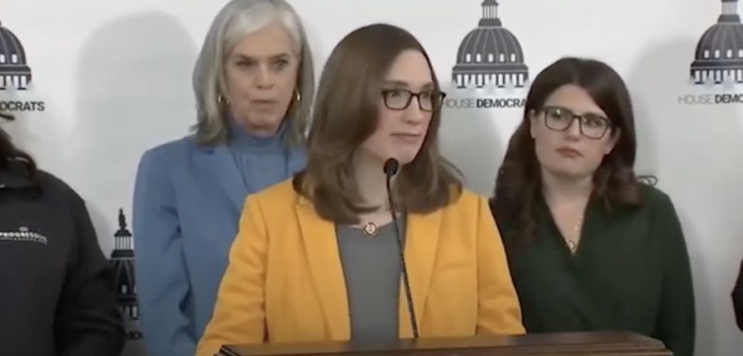 La peligrosa campaña de Trump para incitar el odio contra las personas trans