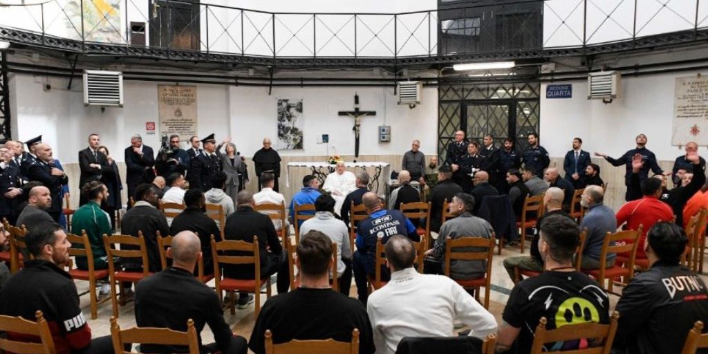 Argüello destaca la cercanía del papa Francisco a las personas excluidas y su mirada social desde el Evangelio