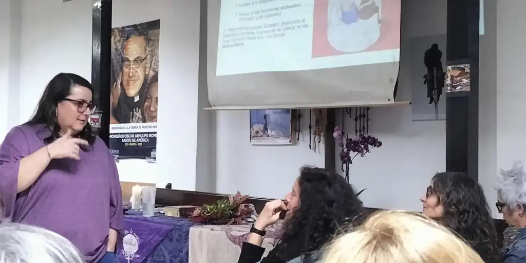 Martínez Cano: La comunidad cristiana tiene un largo camino que recorrer “desde la diferenciación hacia la igualdad”