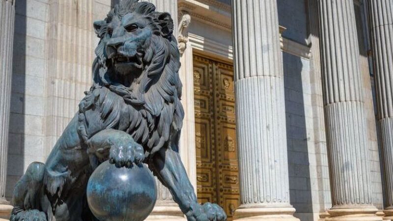 Tres miradas sobre la mentira en política y la defensa de la verdad democrática