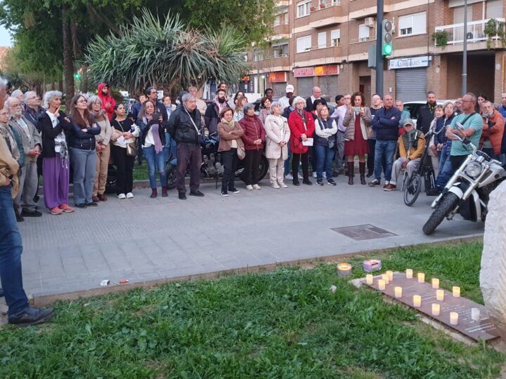 La liturgia de Viernes Santo en el centro de internamiento de extranjeros