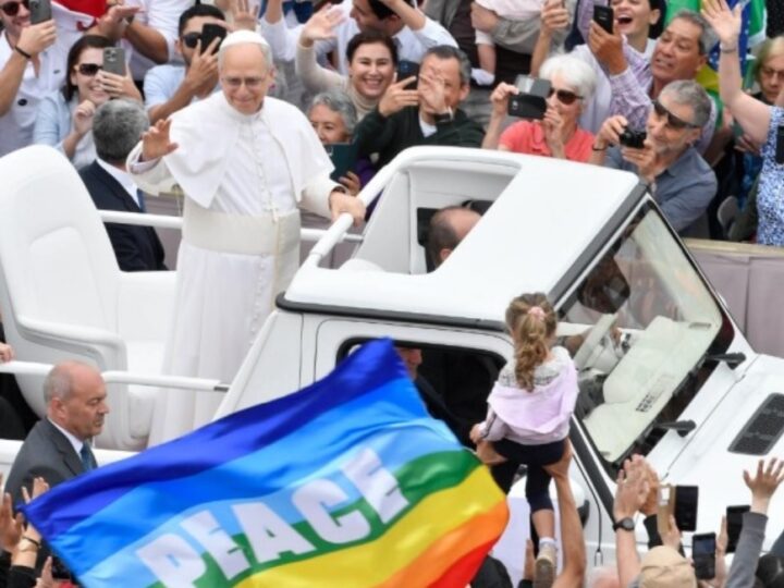 El papa León XIV lamenta que se sustituya “la fuerza del derecho” por “el supuesto derecho a coaccionar a los demás”