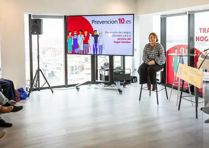 Presentada la herramienta web para evaluar y prevenir los riesgos laborales de las trabajadoras del hogar