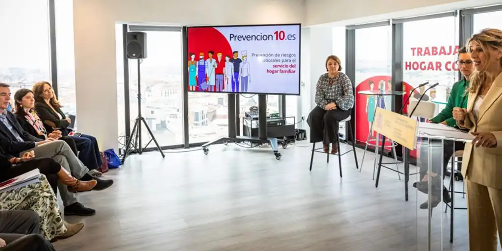 Presentada la herramienta web para evaluar y prevenir los riesgos laborales de las trabajadoras del hogar