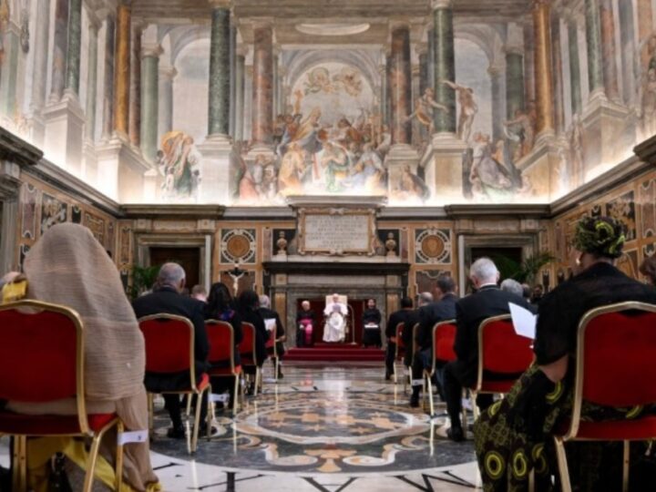Discurso del papa León XIV al Cuerpo Diplomático acreditado ante la Santa Sede