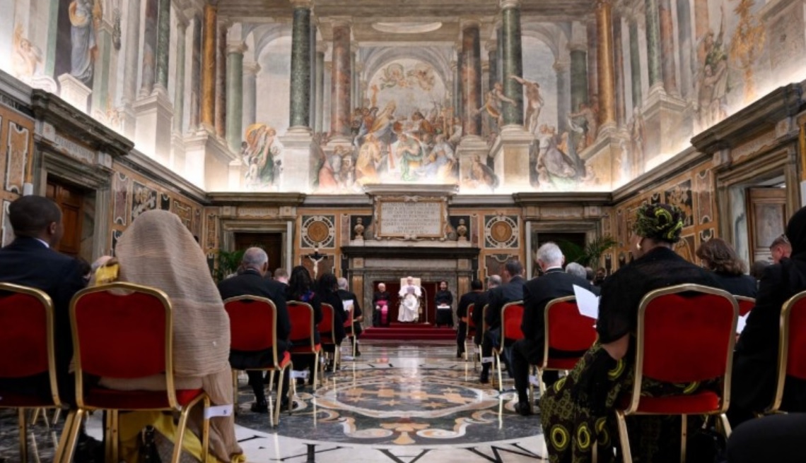 Discurso del papa León XIV al Cuerpo Diplomático acreditado ante la Santa Sede