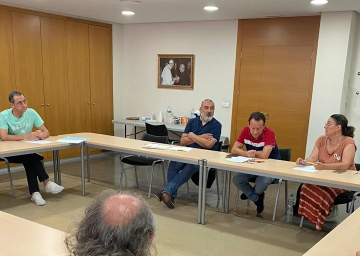 Iglesia y sindicatos se unen en defensa del trabajo digno en la diócesis de Orihuela-Alicante