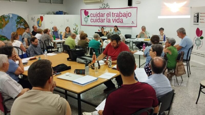 Café tertulia en Córdoba: Reaprender a ser comunidad