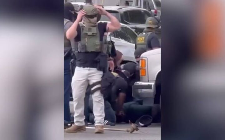 Es hora de desenmascarar a los escuadrones de detención y deportación del Gobierno de Trump