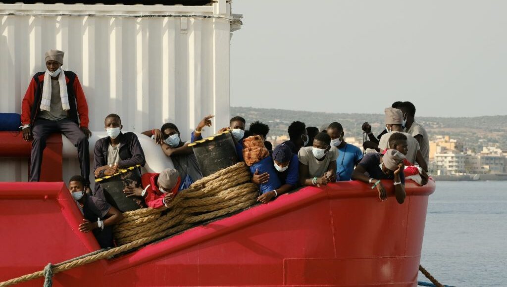 Acoger a las personas migrantes no es suficiente: el verdadero sentido de la hospitalidad