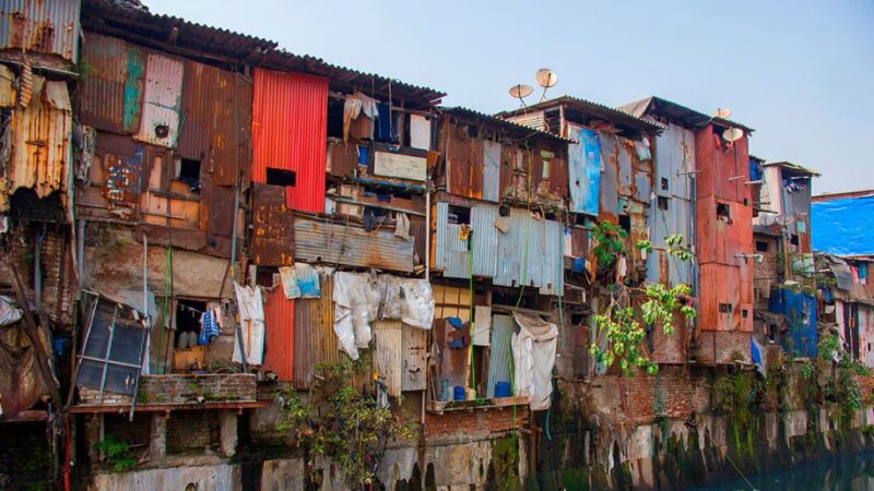 4.300.000 personas sufren pobreza extrema
