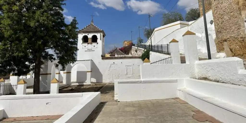 Piden más control e inspección tras las muertes de dos trabajadores en un edificio histórico de Sevilla
