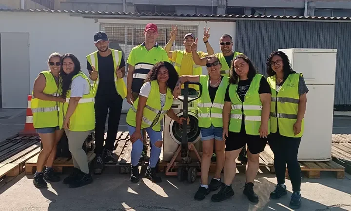 La solidaridad hace posible la regularización de una trabajadora