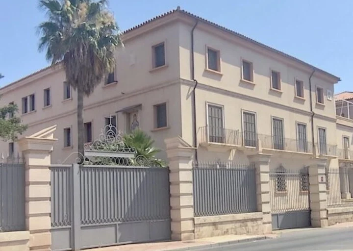 El seminario de Almería acogerá un centro de formación para personas migrantes vulnerables