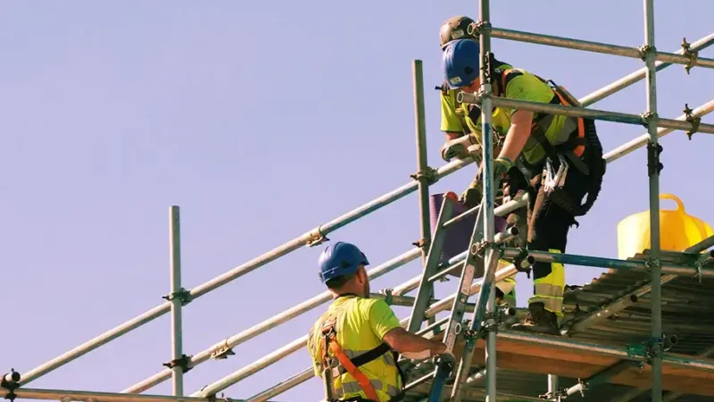 La muerte de cinco trabajadores por calor exige cambios en la organización del trabajo