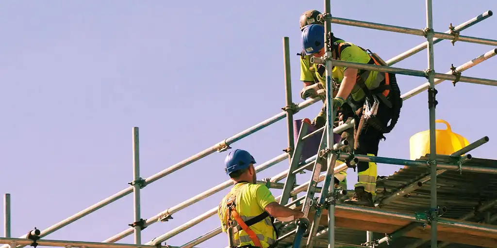 La muerte de cinco trabajadores por calor exige cambios en la organización del trabajo
