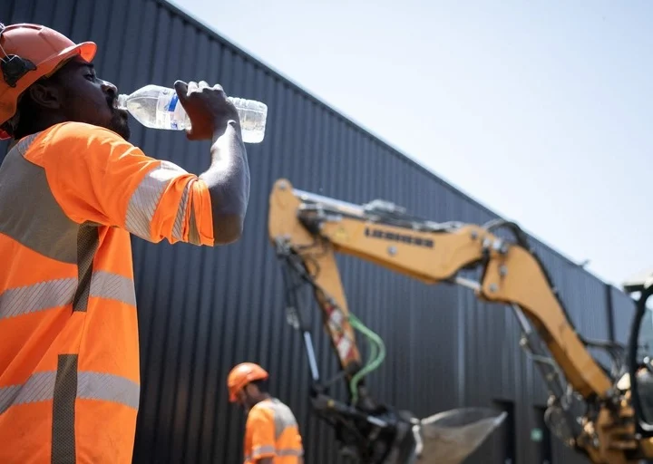 Los sindicatos europeos reclaman una directiva para combatir los riesgos laborales por olas de calor