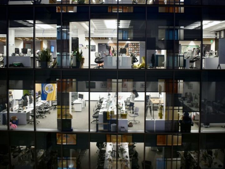 Los sindicatos rechazan el fallo del Supremo sobre el despido improcedente y exigen una reforma legal urgente